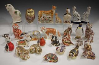 A group of twenty-five Royal Crown Derby animal and bird paperweights, including Cheetah and Cheetah