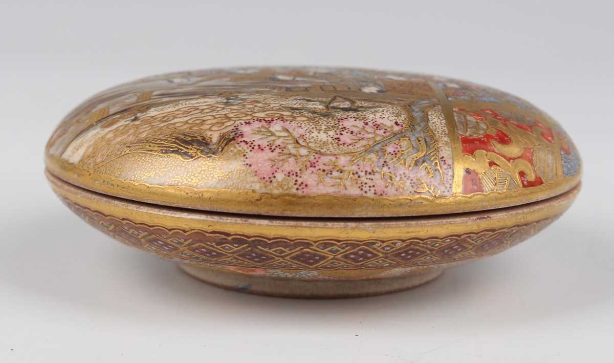 A Japanese Satsuma earthenware kogo box and cover, Meiji period, of flattened circular form, the top - Image 7 of 13