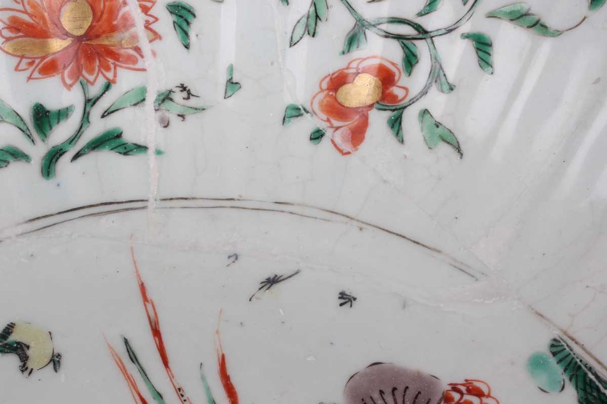 A Chinese famille verte export porcelain bowl, Kangxi period, of fluted oval form, the interior - Image 13 of 20