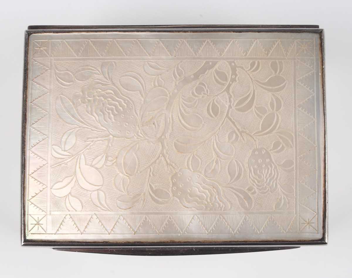 A Chinese Canton silver mounted mother-of-pearl rectangular snuff box, late 18th century, the hinged - Image 2 of 11