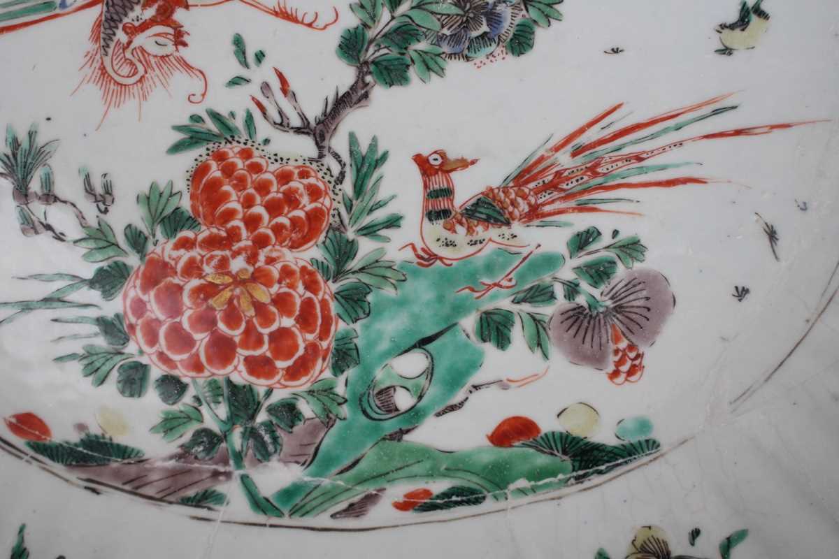 A Chinese famille verte export porcelain bowl, Kangxi period, of fluted oval form, the interior - Image 4 of 20