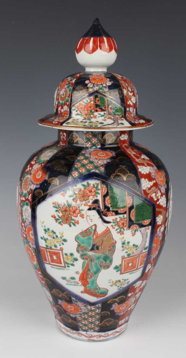 A pair of Japanese Imari porcelain vases and covers, Meiji period, each ovoid body and domed cover - Image 11 of 20