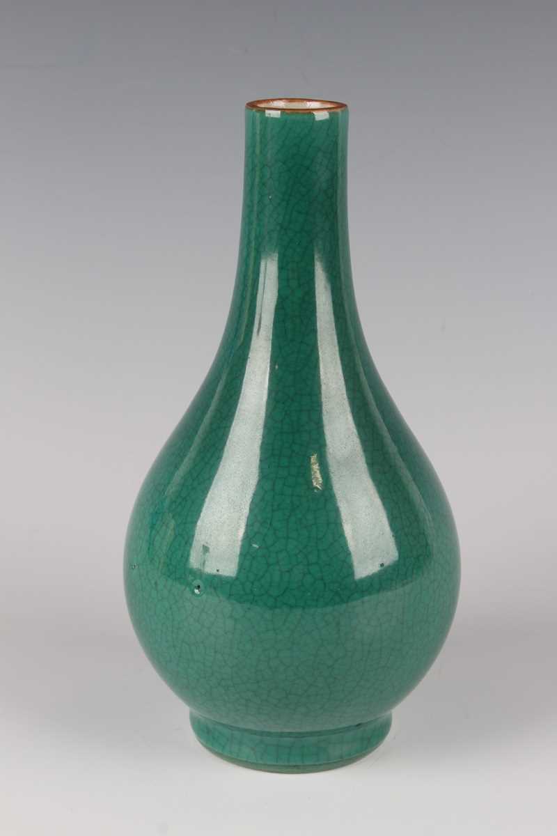 A Chinese green crackle glazed porcelain vase, probably 20th century, of teardrop form, covered in a