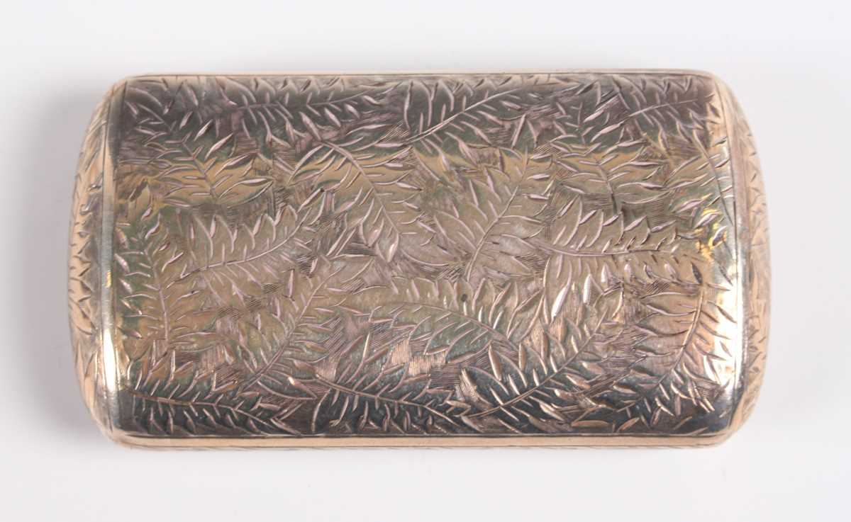 A Victorian silver snuff box of curved rectangular form, engraved with fern fronds, Birmingham - Image 5 of 14