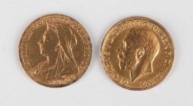 A Victoria Old Head sovereign 1900 and a George V sovereign 1911, Canada Mint.