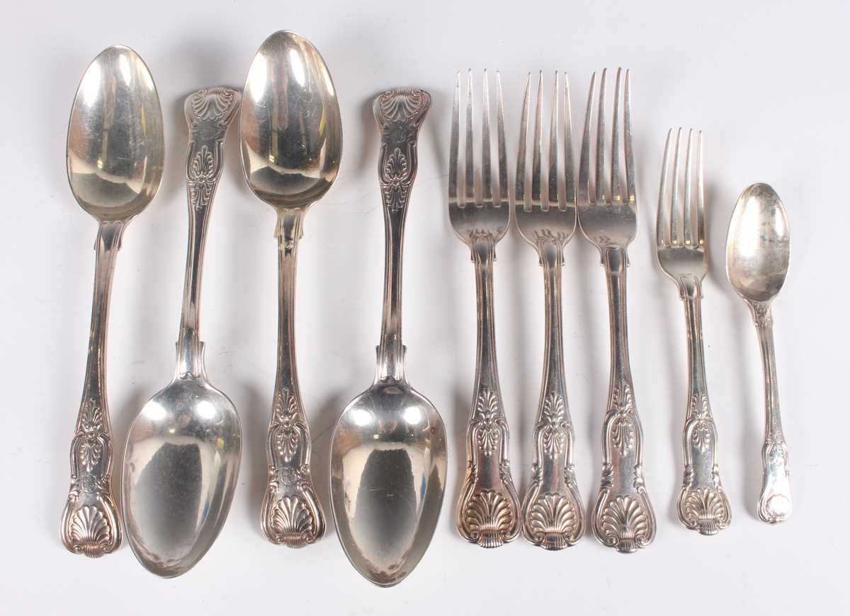 A Victorian canteen of silver King's pattern cutlery, comprising nine table forks, five tablespoons, - Image 4 of 6