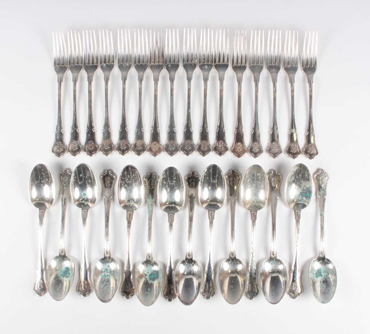 An early 20th century German canteen of .800 silver cutlery by Koch & Bergfeld, including table - Image 3 of 9