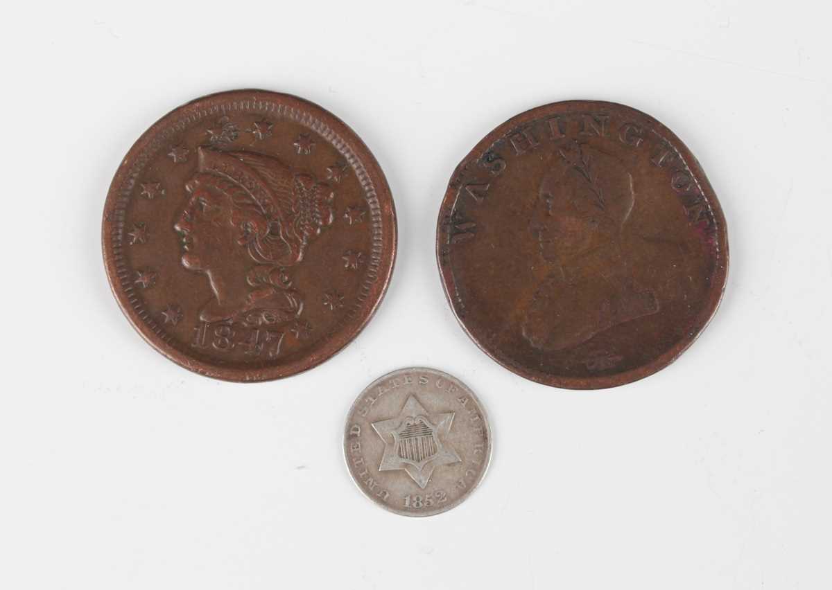 A collection of European and world coinage, including a James II sixpence 1687 and a group of USA - Image 8 of 9