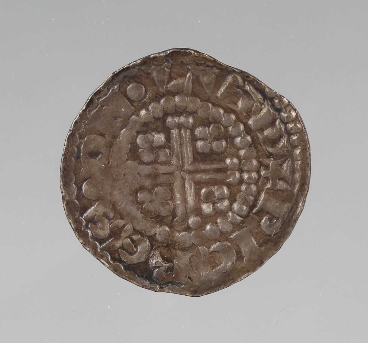 A Henry II short cross penny 1180-1189, moneyer Pieres on Lund, London Mint. - Image 2 of 3