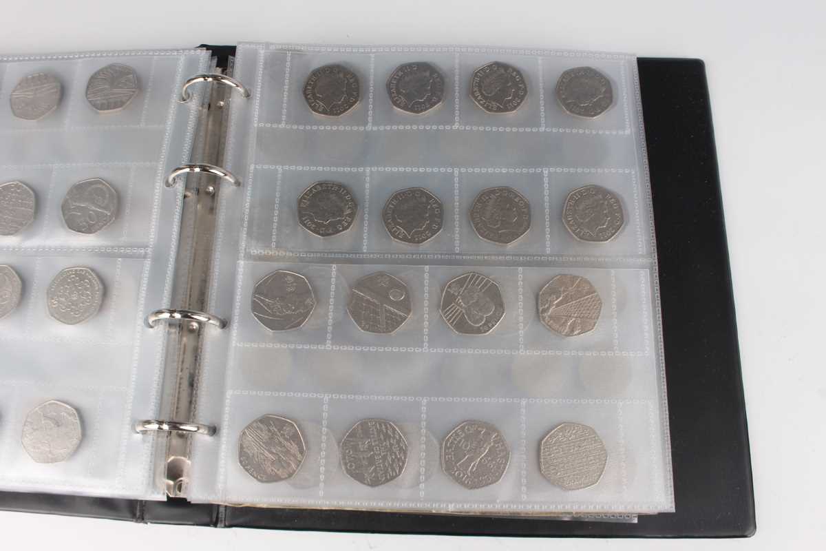 A large collection of various Elizabeth II currency and commemorative coinage, including a group - Image 7 of 15