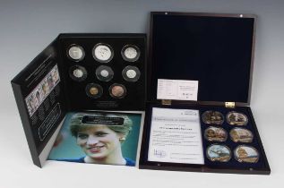 A large collection of late 20th century base metal collectors' coins, medallions and ingots,