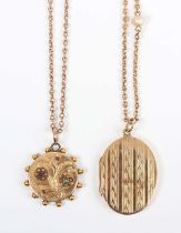 A 9ct gold oval pendant locket, the front with engine turned decoration, Chester 1916, weight 4.