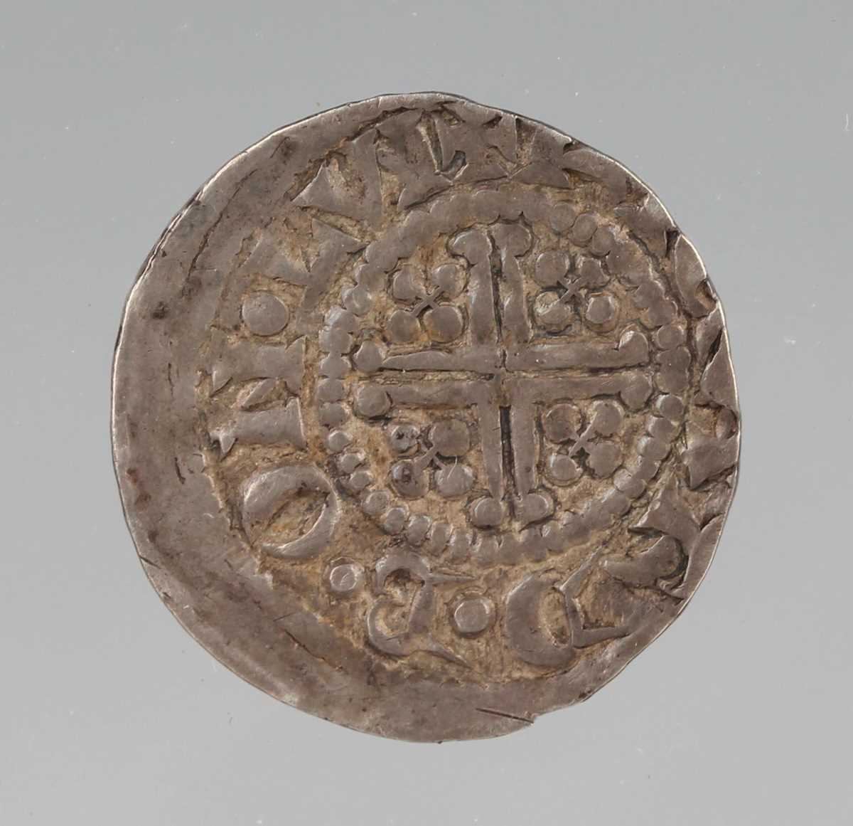 A John short cross penny 1199-1216, moneyer possibly Ricard B. on Lund, London Mint. - Image 2 of 3