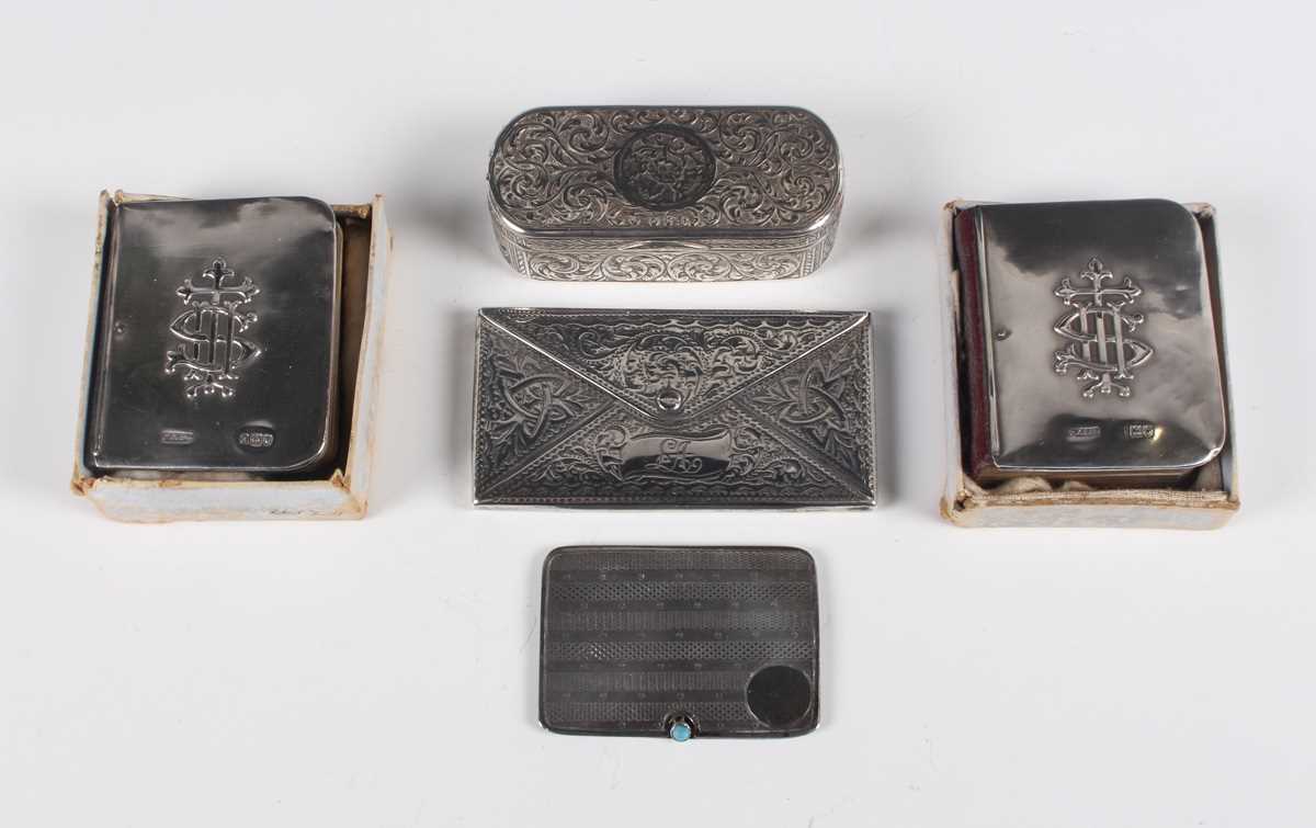 A mid-19th century Russian silver snuff box, 84 zolotnik, of rectangular form with curved ends,