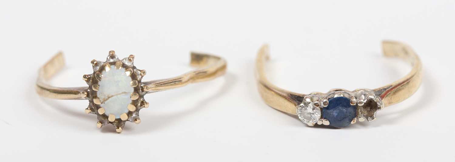 Eight 9ct gold rings, including some gem set, total weight 18.8g (faults). - Image 5 of 5