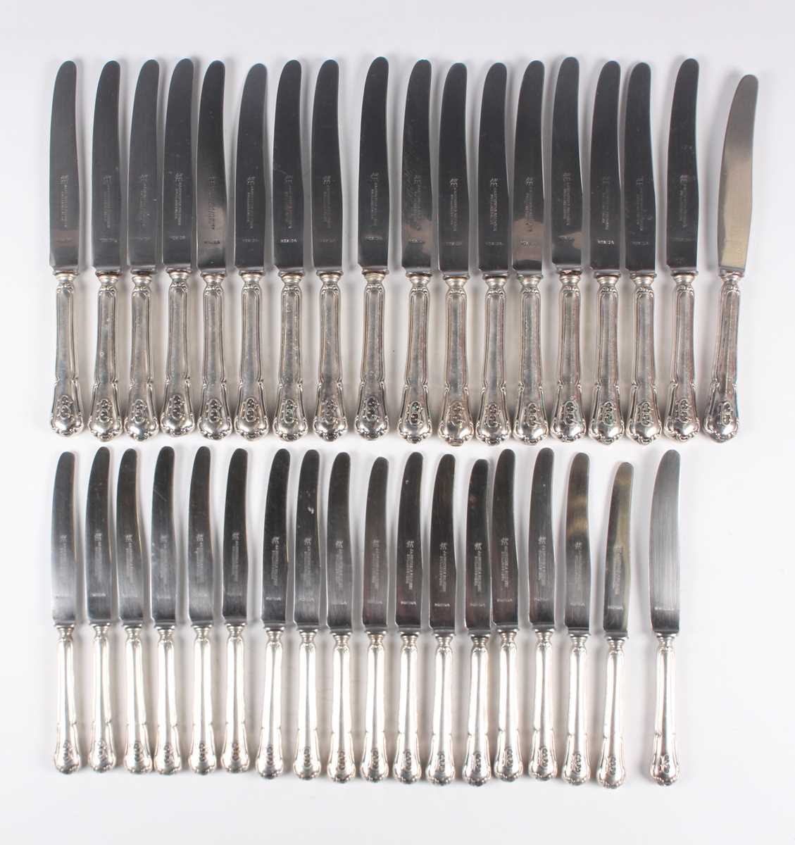 An early 20th century German canteen of .800 silver cutlery by Koch & Bergfeld, including table - Image 5 of 9