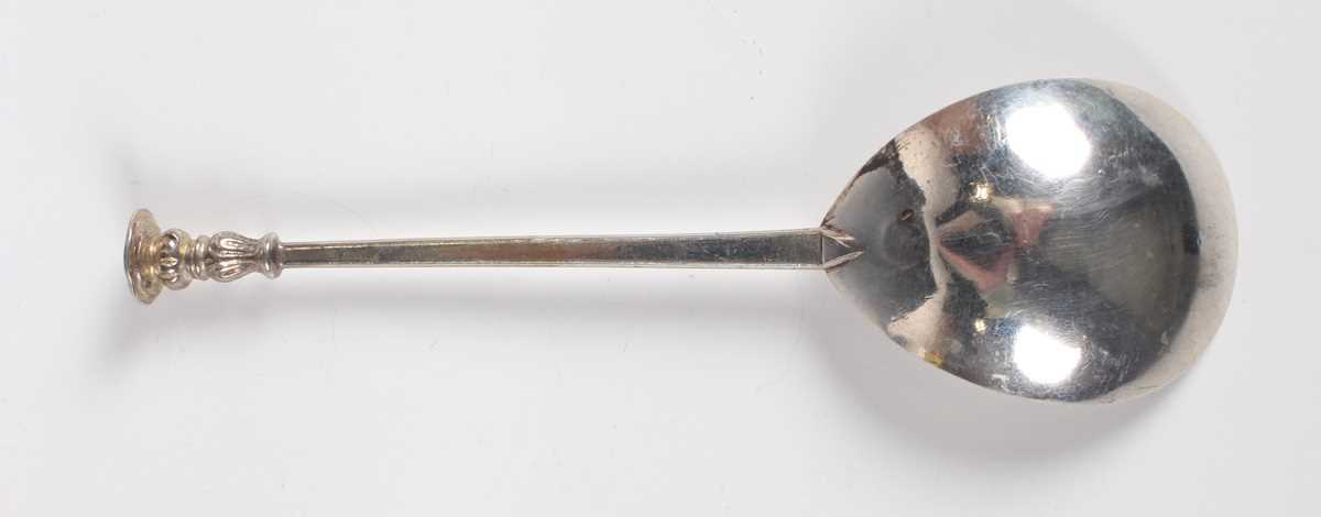 A James I provincial silver seal top spoon, probably East Anglian, with fig shaped bowl, the tapered - Image 4 of 5
