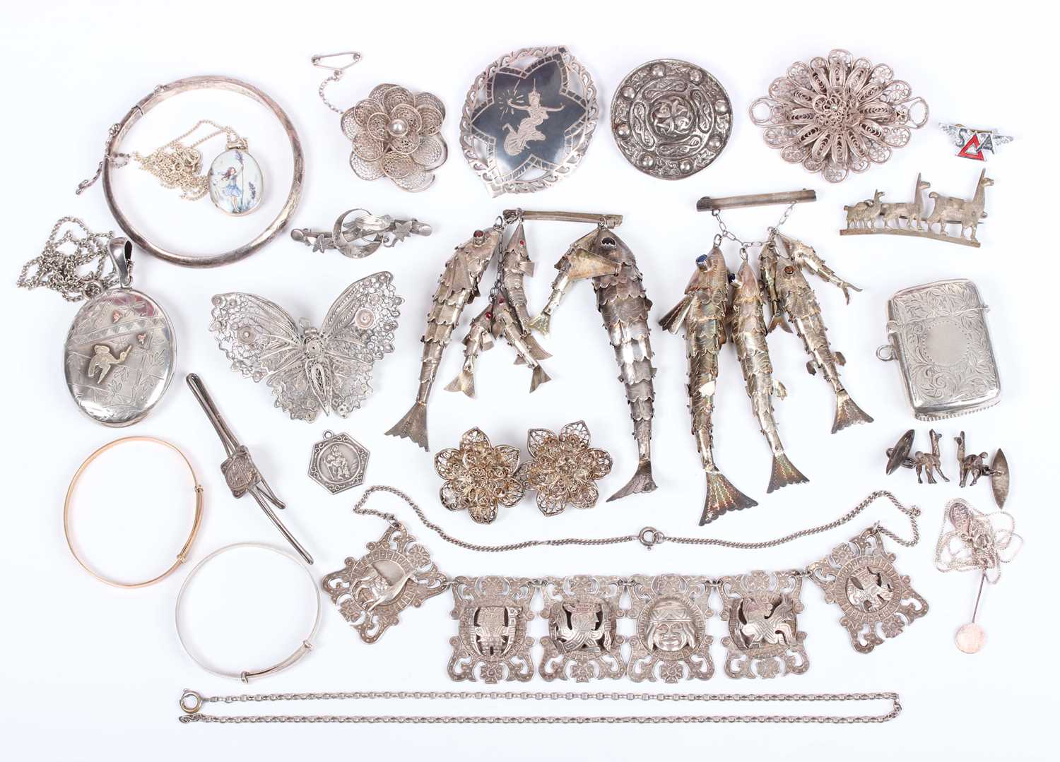 A small group of mostly silver jewellery, including a Peruvian panel form necklace, detailed 'Peru