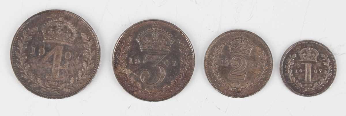 An Edward VII Maundy four-coin set 1907, uncased, a George III crown 1822, a George V crown 1935 and - Image 3 of 5