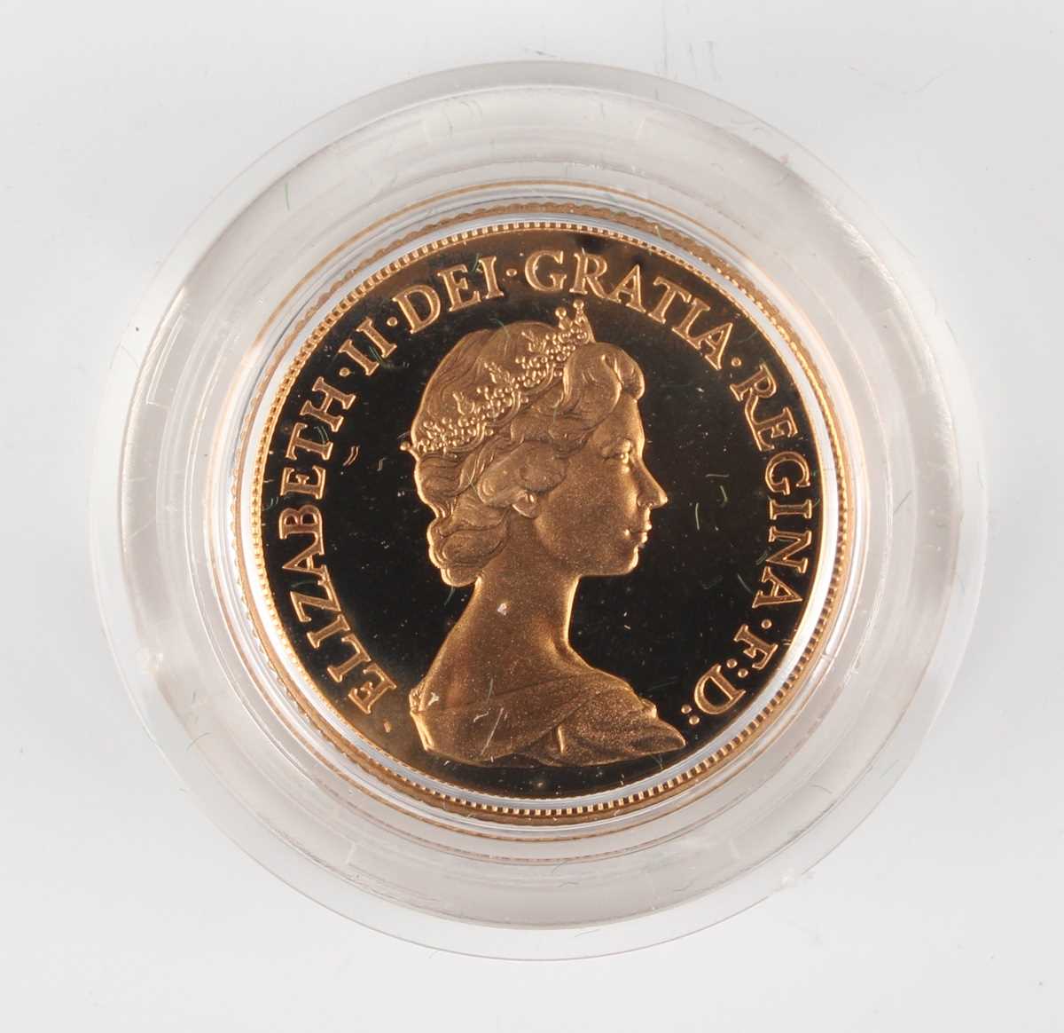 An Elizabeth II Royal Mint proof sovereign 1980, cased with certificate. - Image 2 of 4