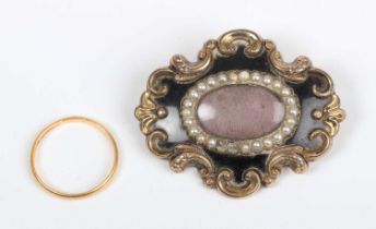 A 22ct gold wedding ring, Birmingham 1949, weight 2.2g, ring size approx R, and a Victorian mourning