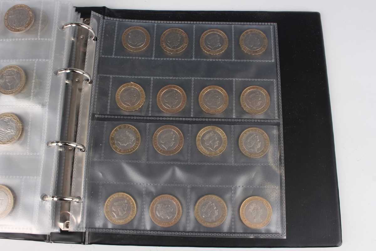 A large collection of various Elizabeth II currency and commemorative coinage, including a group - Image 14 of 15