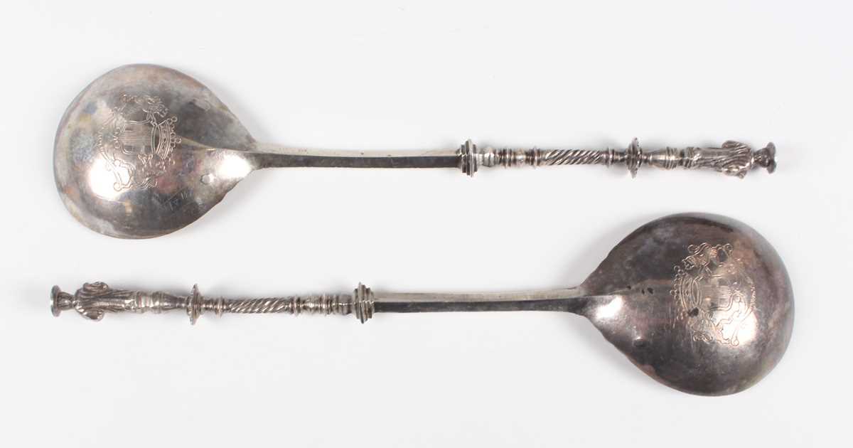 A pair of early 20th century Dutch silver apostle spoons, each fig shaped bowl with engraved - Image 2 of 4
