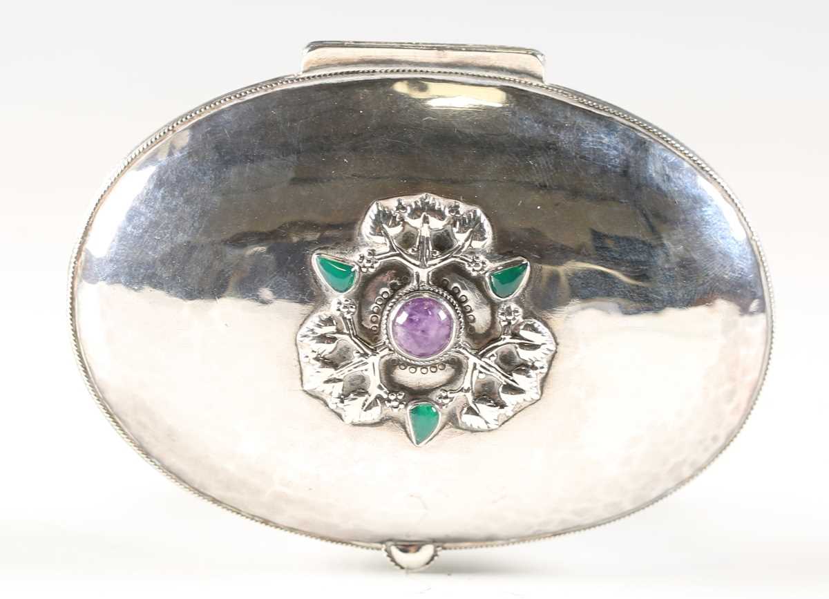 An early 20th century Arts and Crafts silver oval box by the Artificers' Guild, London 1911, the - Image 2 of 9