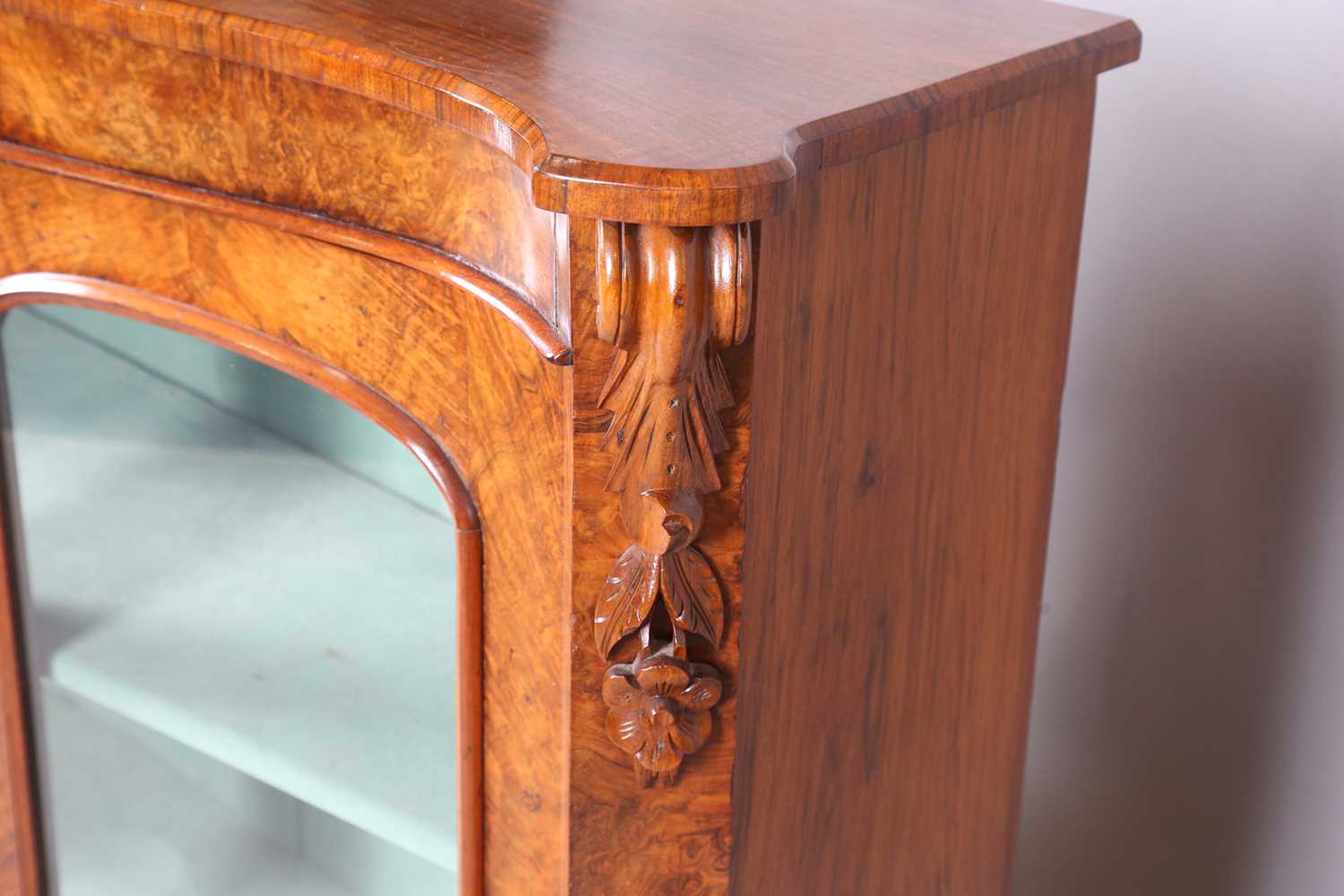 A mid-Victorian burr walnut serpentine fronted glazed bookcase with projecting corners, height 91cm, - Image 5 of 8