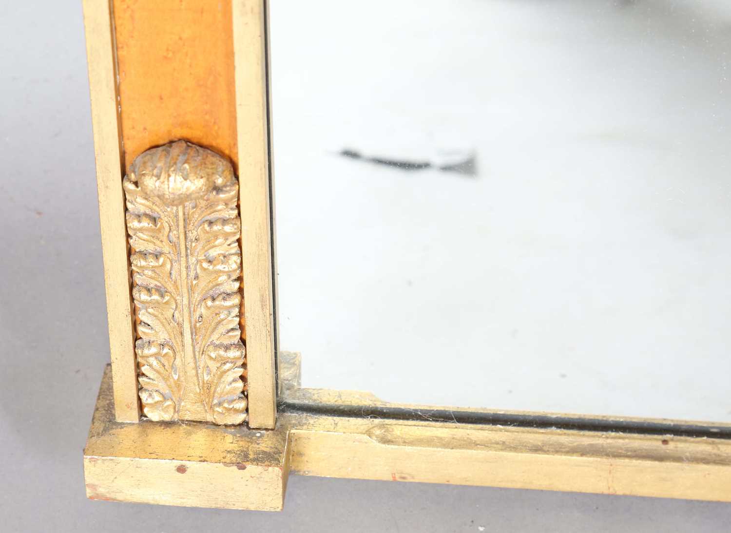 A 20th century reproduction maple and giltwood overmantel mirror with rosette and scroll - Image 5 of 7