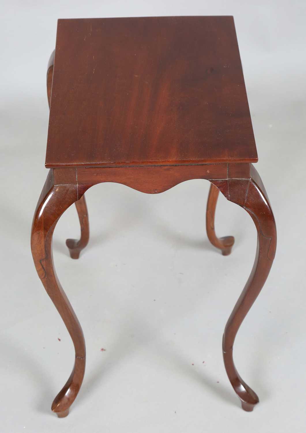 A George III Sheraton period mahogany kettle stand, the frieze fitted with two slides, raised on - Image 8 of 10