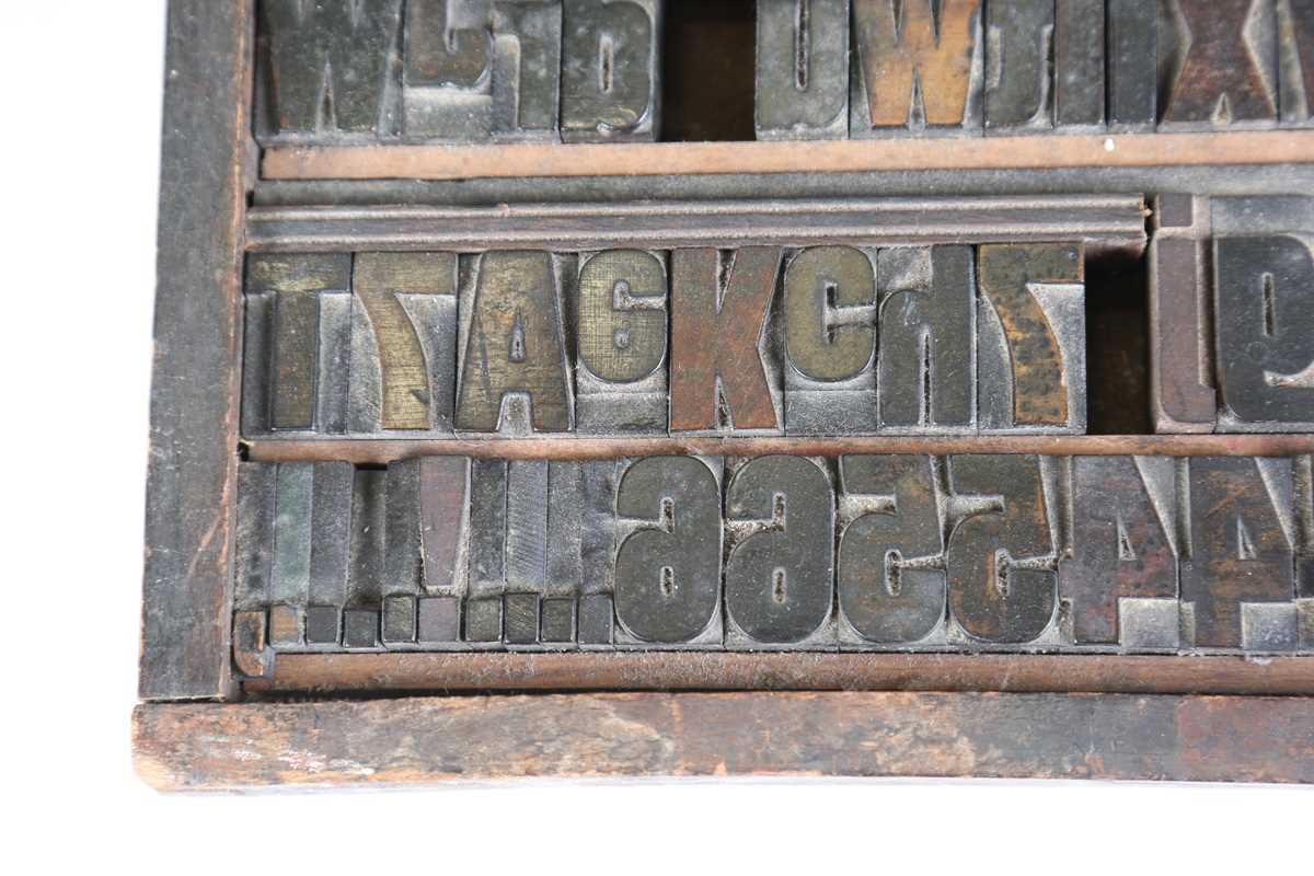 A group of early 20th century carved hardwood letterpress printing blocks, contained within a - Image 7 of 10