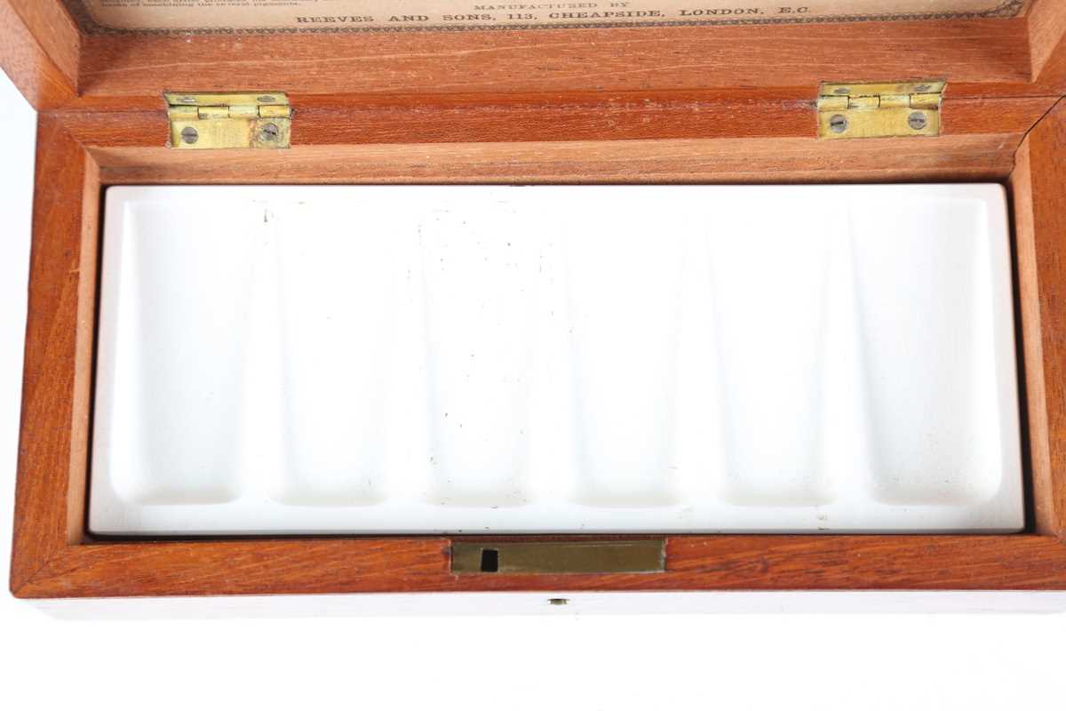 An early 20th century mahogany cased artist's box by Reeves & Sons, awarded by the Science and Art - Image 5 of 15