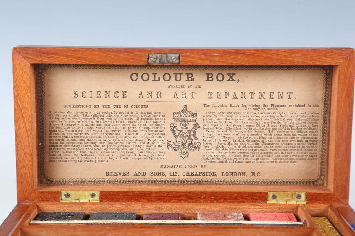An early 20th century mahogany cased artist's box by Reeves & Sons, awarded by the Science and Art - Image 2 of 15