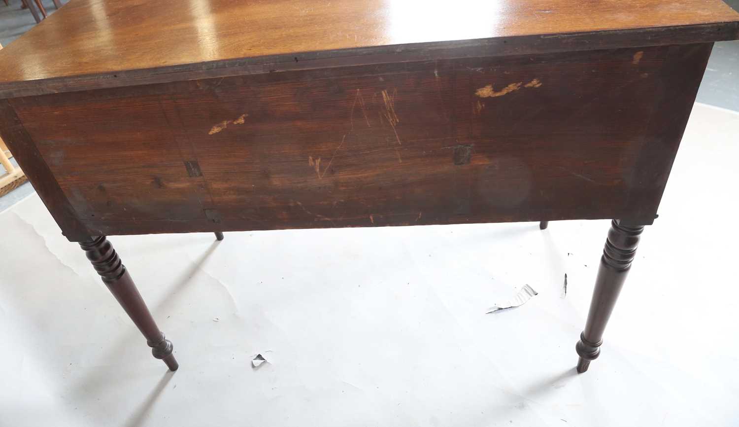 An early Victorian mahogany bowfront kneehole dressing table, fitted with three frieze drawers, - Image 6 of 7