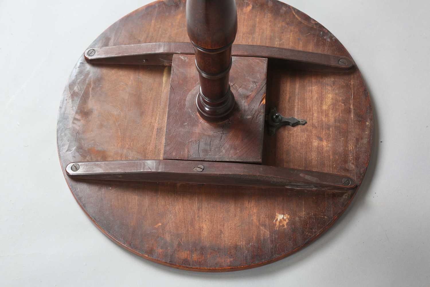 A George III mahogany circular tip-top wine table, raised on tripod legs, height 73cm, diameter - Image 8 of 10