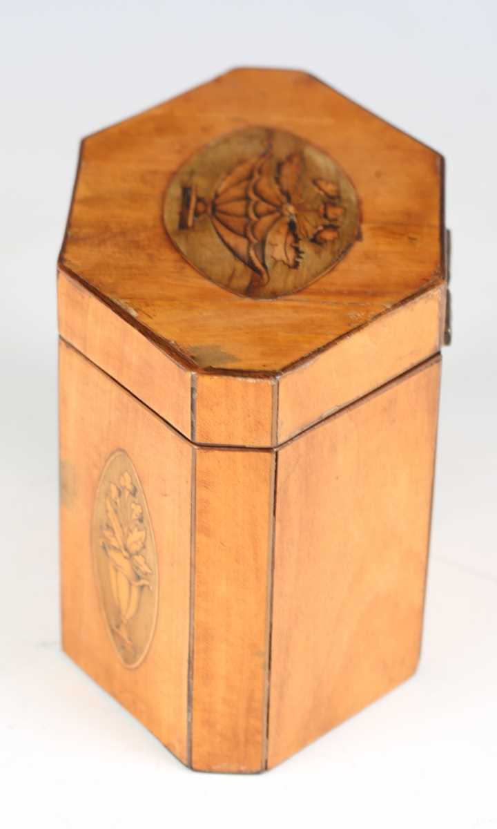 A George III satin birch canted hexagonal tea caddy, the hinged lid and front panels inlaid with - Image 9 of 10