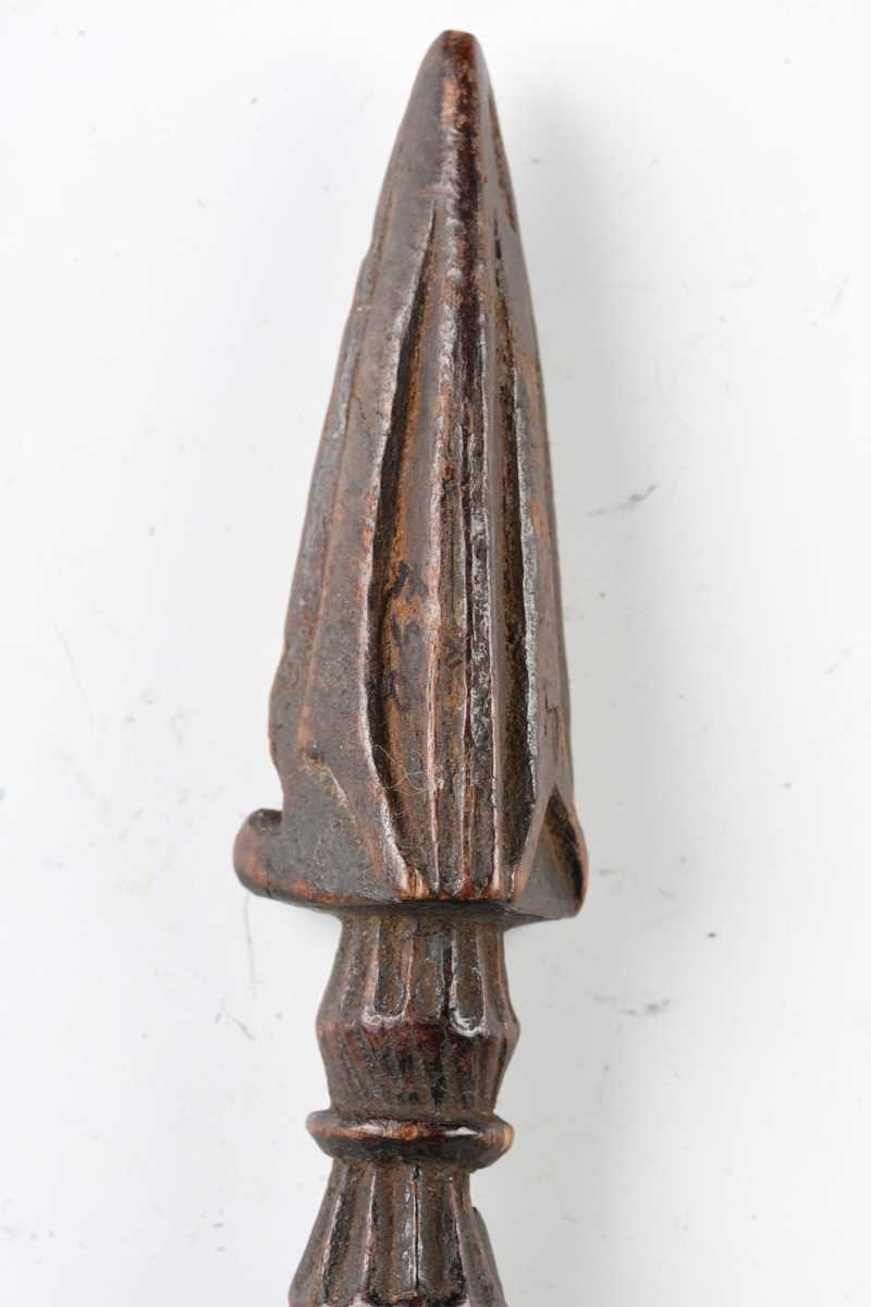 A Tibetan carved wooden ceremonial phurba, probably 19th century, length 23cm. - Image 5 of 9