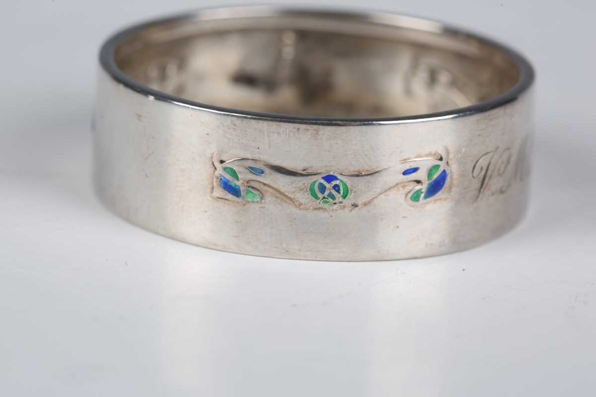 A pair of Liberty & Co 'Cymric' silver and enamelled napkin rings, Birmingham 1902, diameter 4. - Image 10 of 18