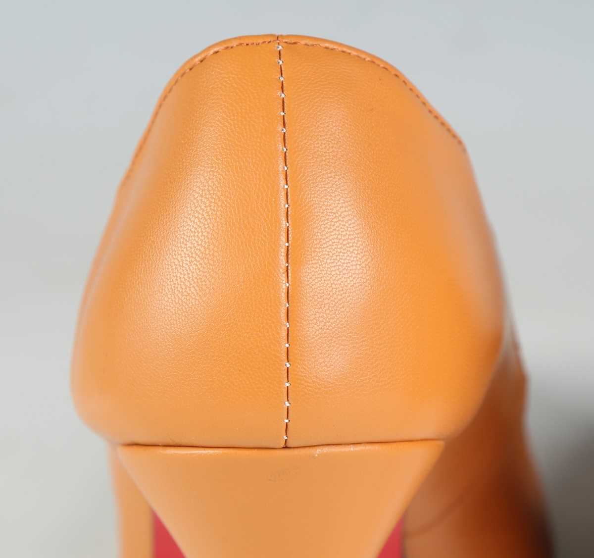 A pair of Christian Louboutin tan leather high-heeled lady's shoes, size 39. - Image 10 of 18