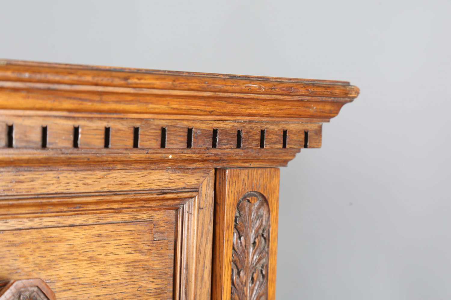 A fine Edwardian oak Wellington chest of nine drawers, probably by Gillows or Holland & Sons, the - Image 3 of 16