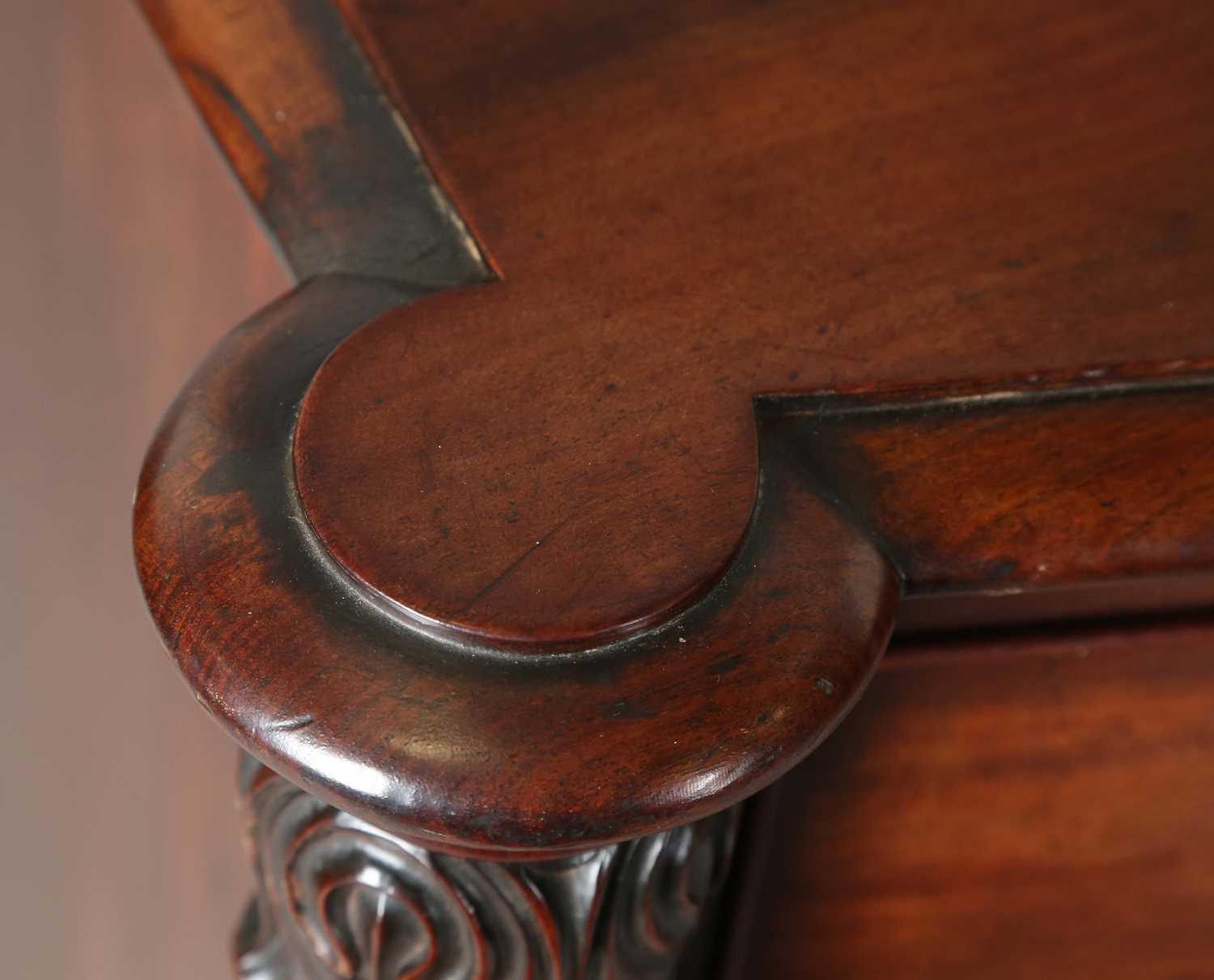 A good early Victorian mahogany bowfront chest of drawers, in the manner of Gillows of Lancaster, - Image 3 of 9