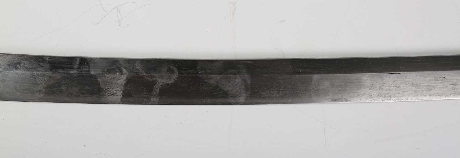 A Second World War period Japanese NCO's katana with curved single-edged blade, blade length 56cm, - Image 4 of 11