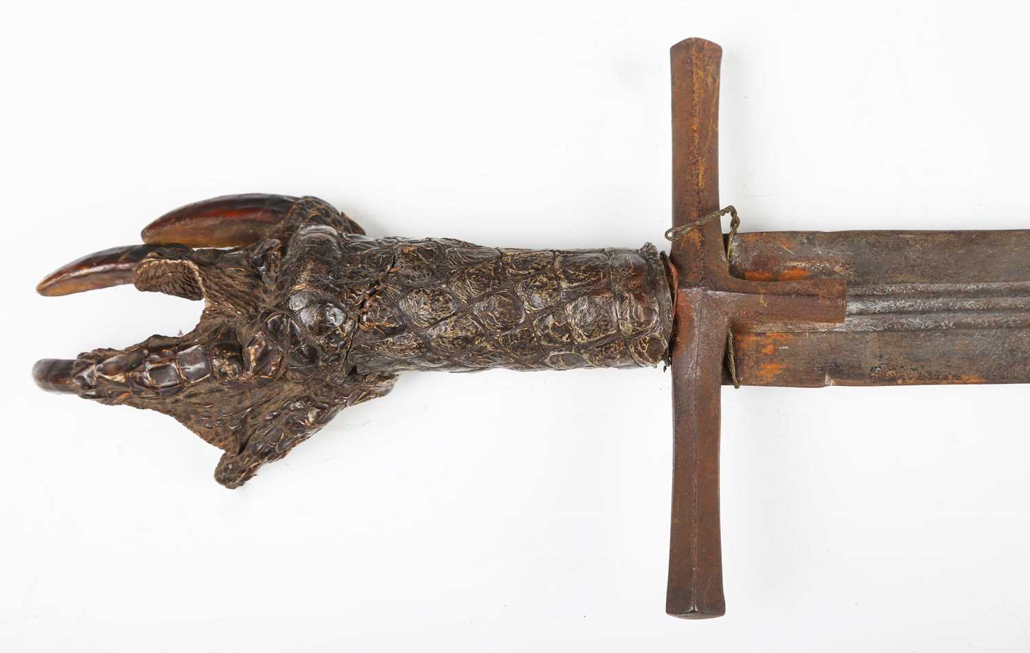 An unusual 19th century Sudanese Mahdist kaskara sword with double-edged fullered blade, blade - Image 2 of 29