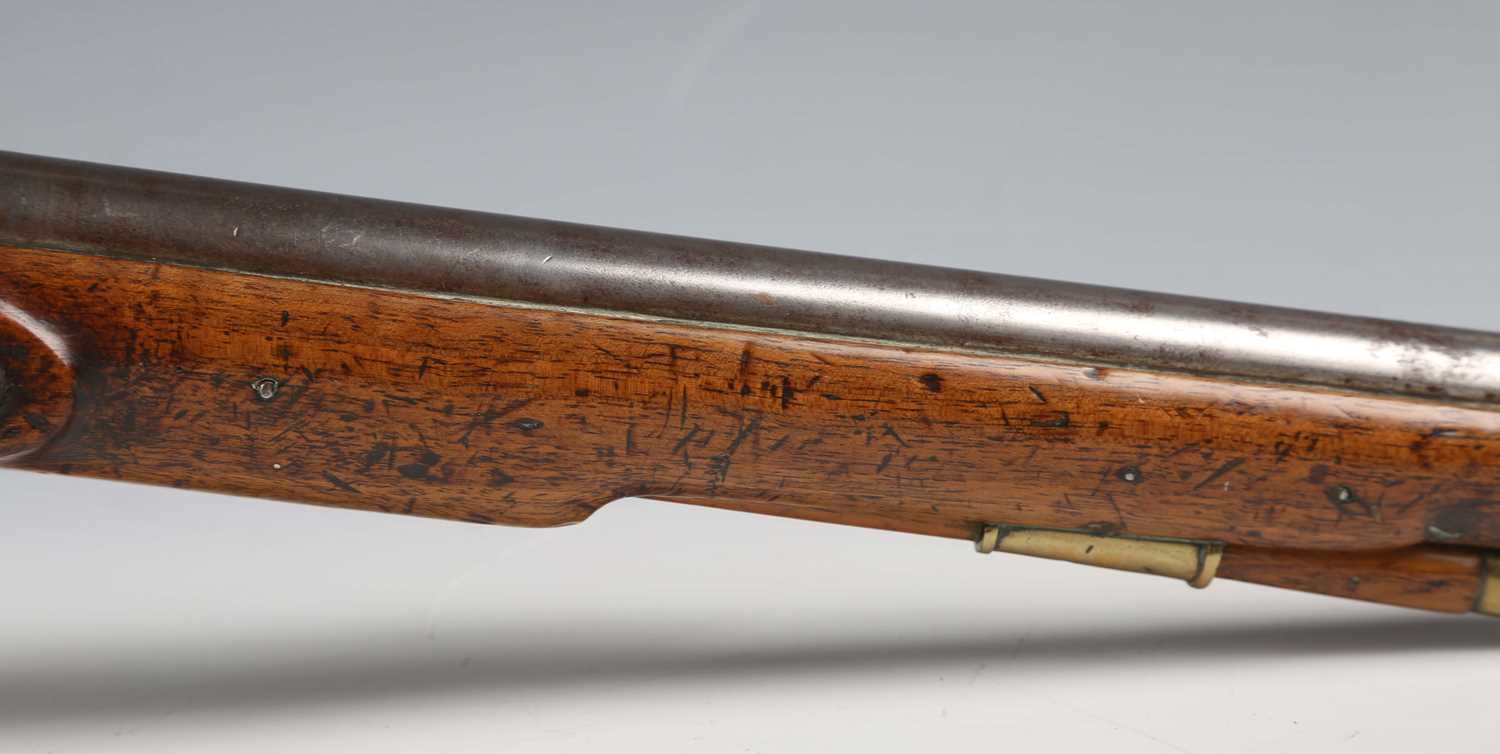 A George III British military sea service flintlock pistol with round barrel, barrel length 30. - Image 9 of 16