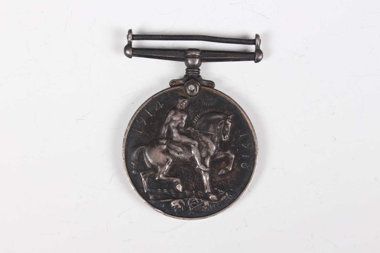 A 1914-18 British War Medal and a 1914-19 Victory Medal to ‘M.21468 B.Taylor. AR.CR. R.N.’ - Image 3 of 11