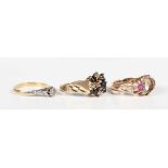 A gold, platinum and diamond single stone ring, detailed ‘18ct Pt set’, weight 1.7g, ring size