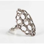 A platinum ring mount of shaped oval cluster form, detailed ‘Plat’, weight 5g, ring size approx O,