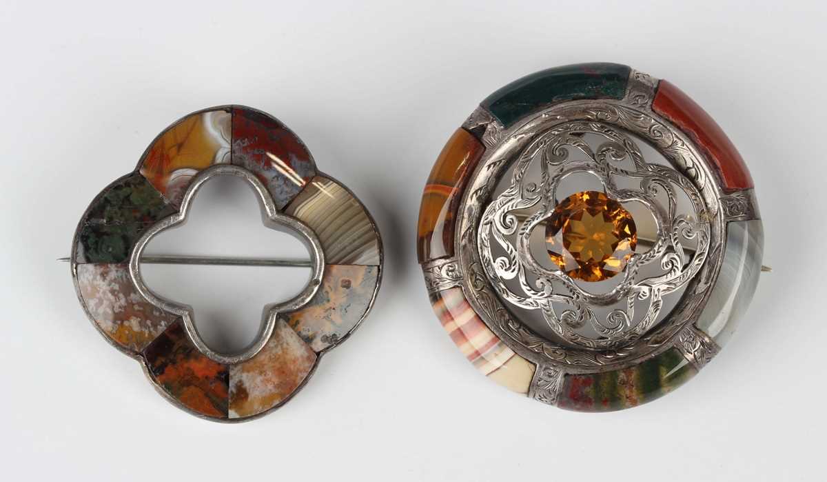 A silver and varicoloured agate quatrefoil shaped brooch, unmarked, width 4.1cm, and a silver,