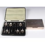 A set of six George VI silver coffee spoons and a matching pair of sugar tongs, Sheffield 1942 by